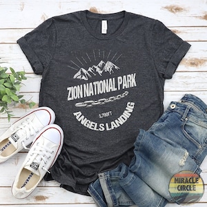 Zion Crewneck Shirt, Angels Landing Zion National Park Utah Camping Zion Art Zion Poster Wanderer Shirt