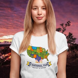 Maglietta con mappa del parco nazionale, maglietta da avventura, regalo per viaggiatori, maglietta per amanti della natura, abbigliamento per esplorazioni all'aria aperta