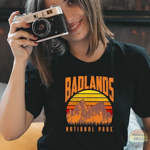 Badland Shirt, Vintage Badland National Park Buffalo Bison South Dakota Hiking Mountain shirt