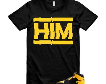 1 Camiseta New Love Black Varsity Maize Yellow 2025 a juego con él