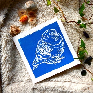 Linoprint „Dove in Winter” l Kwadrat 15x15 l Boże Narodzenie l Święta l Ptaki l Ręcznie robione unikaty