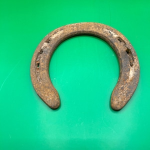 Vintage Horseshoe-Great Decor or Man Cave Item-Farmhouse-FREE SHIPPING