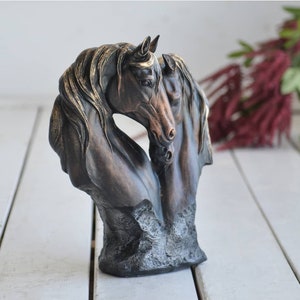 Horse Head Statue Decor  // Decorative Horse Statue // Horse Figure // Animal Sculpture // Decorative Horse Statue