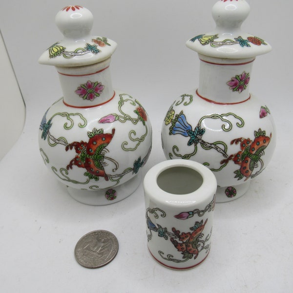 Chinese porcelain butterfly 2 sauce dispensers, toothpick holder