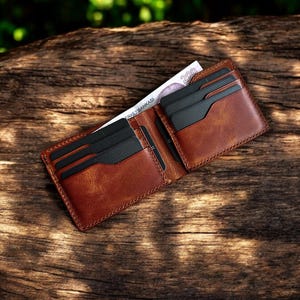 Full Grain Leather Bifold Wallet – Handmade Artisan Gift