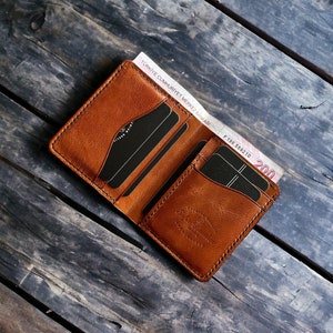 Handmade Genuine Italian Leather Wallet – Personalized Monogram Billfold, Unisex Gift for Him & Her