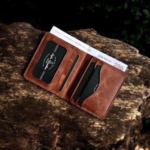 Cartera de piel dorada – Cosida a mano y hecha a mano