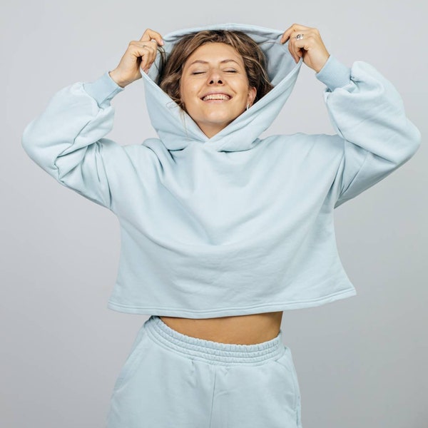 Ensemble Chandails Oversize avec Shorts et Pantalon Joggings/ Sweater crop top Sweatshirt with Shorts and Jogging SweatPants Kit