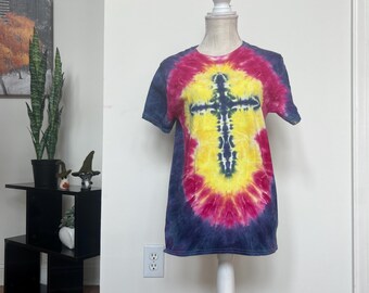 Bold Cross Design Hand Ice Dyed Tie Dye T-Shirt – (Size Medium)
