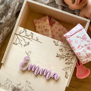 Personalisiertes Baby-Erinnerungskästchen Aus Holz – Mit Regenbogen-Motiv, 30x20x12 Cm | Ideal Als Geschenk Zur Geburt Oder Taufe