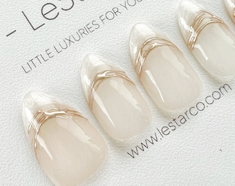 Reusable Pearl Royale | Premium Press on Nails Gel Hand Painted Pressons Customizable Gel Nail Artist faux nails ML299