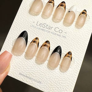 Hand Painted Press On Nails: Reusable Gel Nail Set