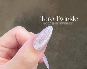 Taro Twinkle Cat Eye Gel Polish: Sheer Lavender Purple with Silver Shimmer