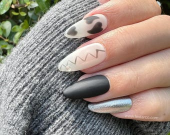 Timed Offer 4 For 3) Handmade Press On Matte Black Heart Gel Acrylic Nails