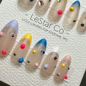 Reusable Clown&#39;s Confetti French Tip| Premium Press on Nails Gel | Fake Nails | Cute Fun Colorful Gel Nail Artist TMR833