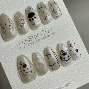 Reusable Spooky Doodles Cat Eye Effect | Premium Press on Nails Gel | Fake Nails | Cute Fun Colorful Gel Nail faux nails ML720