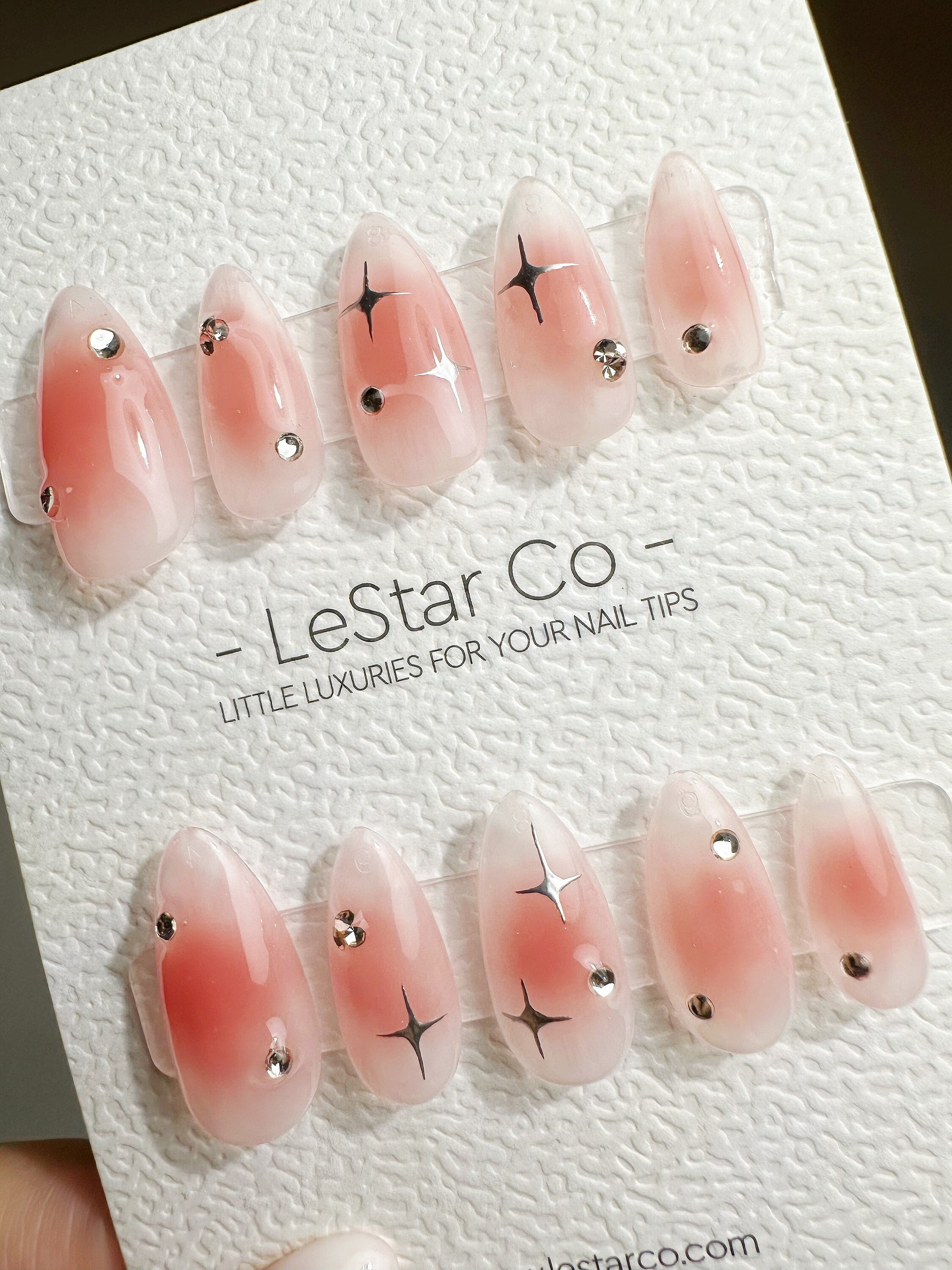 Soft Blush Curtain Nail Chic