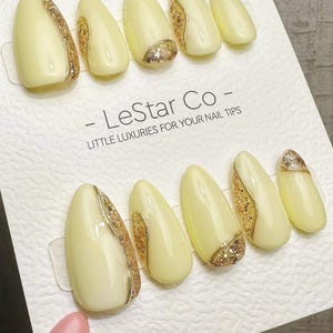 Handmade Lustrous Sand Press On Nails: Customizable Gel Faux Nails