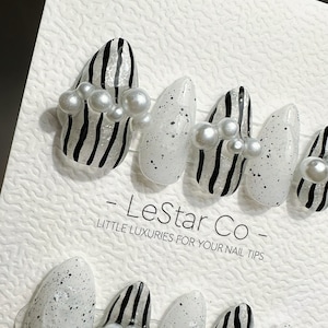 Handmade Press On Nails: Monochrome Zebra Pearl Gel Nails