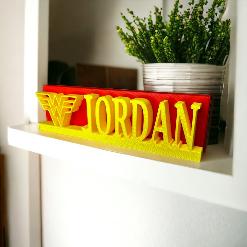 Custom name / custom word Wonder Woman nameplate image 2