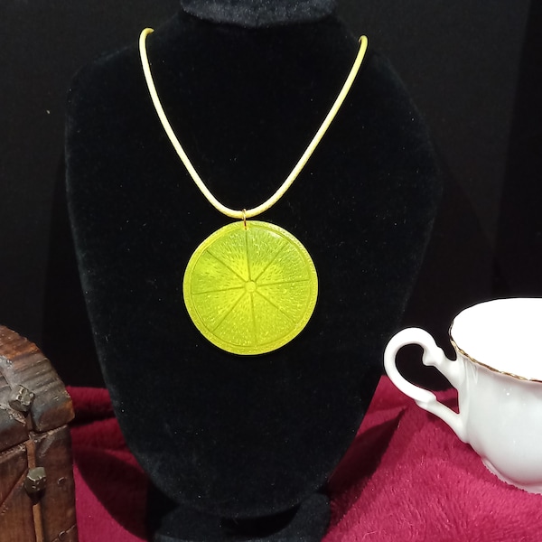 collier tranche de citron en résine