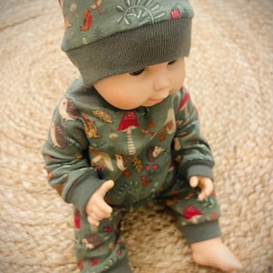 Doll clothing