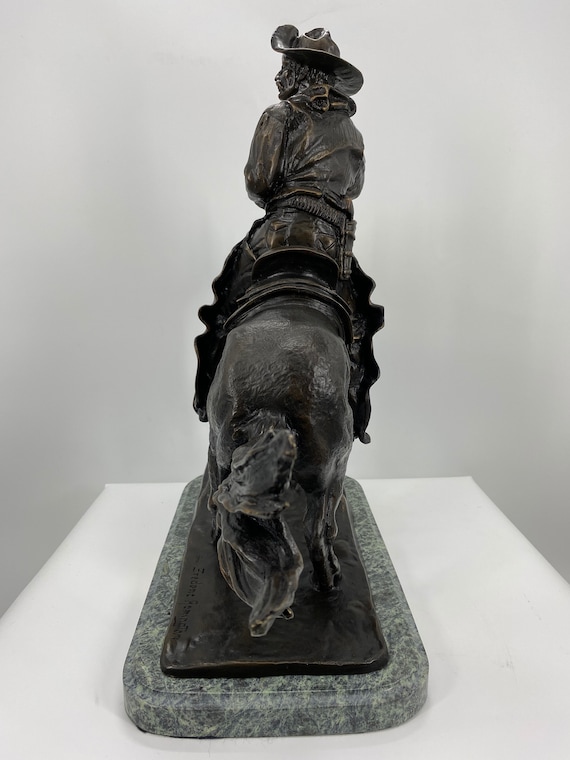 【ブロンズ調】Frederic Remington カウボーイ像 彫像 Frederic Remington “cowboy” Bronze Sculpture - Medium to