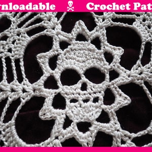 Skull Central Medallion Pattern Expansion for &quot;Skulls & Crossbones&quot; Doily Pattern (&quot;Skulls and Crossbones&quot; pattern not included)