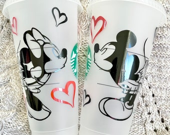 Disney Mickey Minnie Love Starbucks Reusable Cup / Taza Starbucks personalizada / Starbucks Tumbler / Disneyland / Regalo de cumpleaños