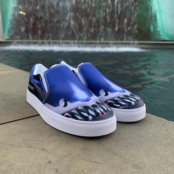 Free shoes real 2025