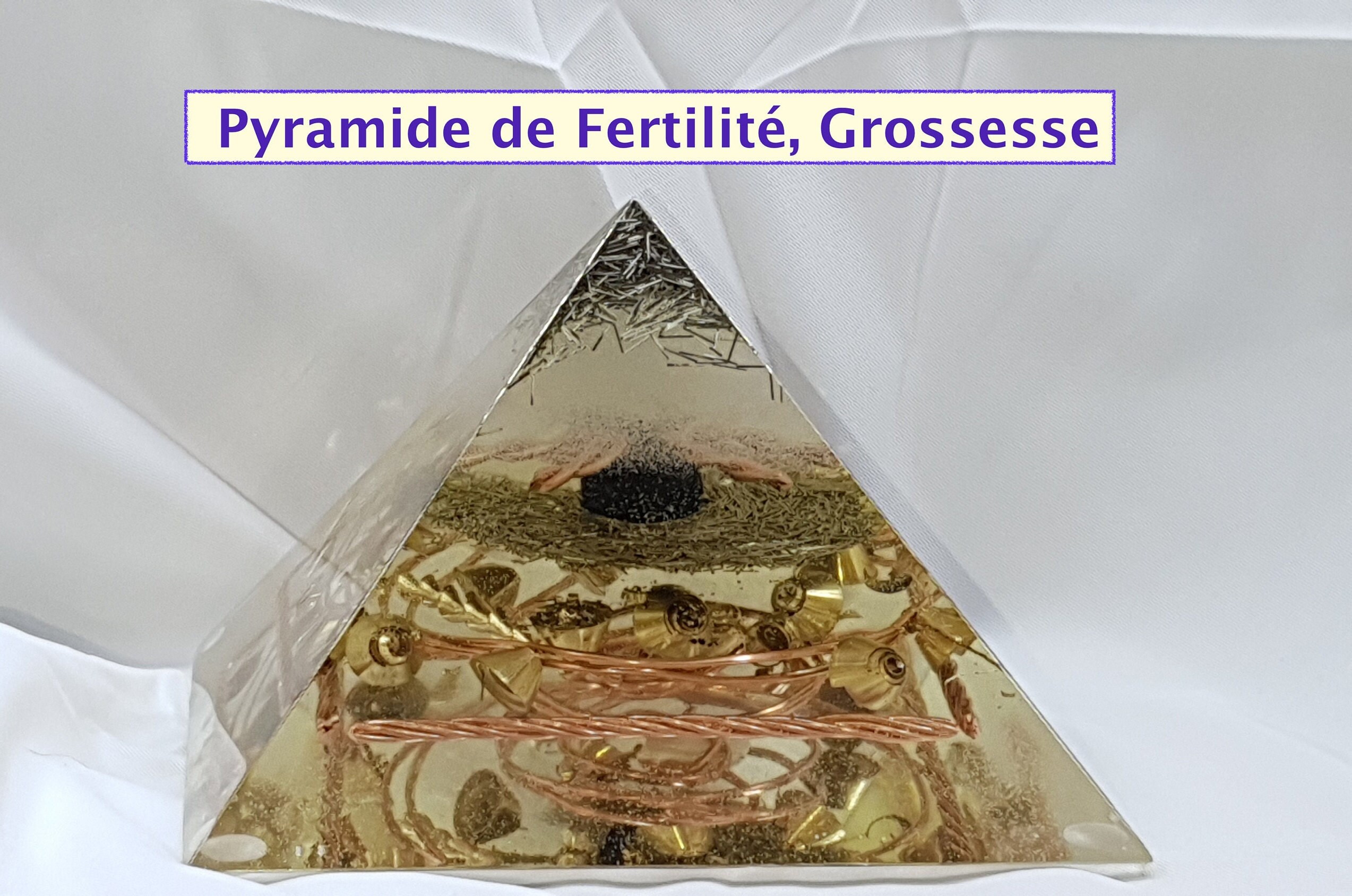 Orgonite Pyramide de Fertilité