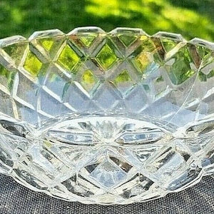 Vintage Crystal Waterford Waffle Small Fruit/Dessert Bowl 4 3/4&quot; x 1 5/8&quot;