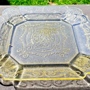 Vintage Yellow Lorain 7 3/4&quot; Salad Plate