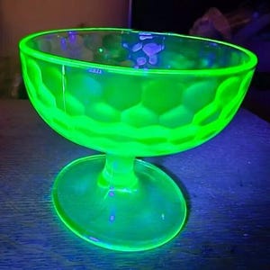 Vaselina Uranio Verde Federal Glass Gocce di pioggia Sherbert