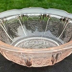 Vintage Pink Cherry Blossom 4 3/7" Berry / Fruit Bowl