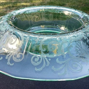 Fostoria Green # 2375 Versailles 12&quot; Round Centerpiece Bowl