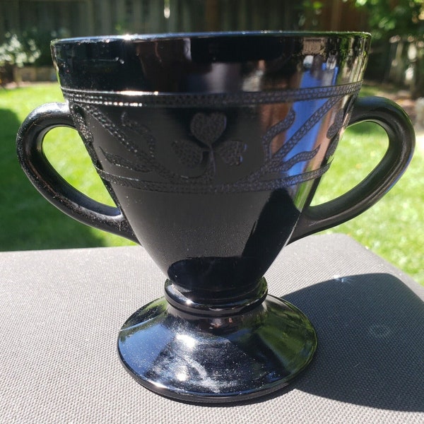 Vintage Black Clover - Cloverleaf Footed Sugar Bowl 3 5/8"