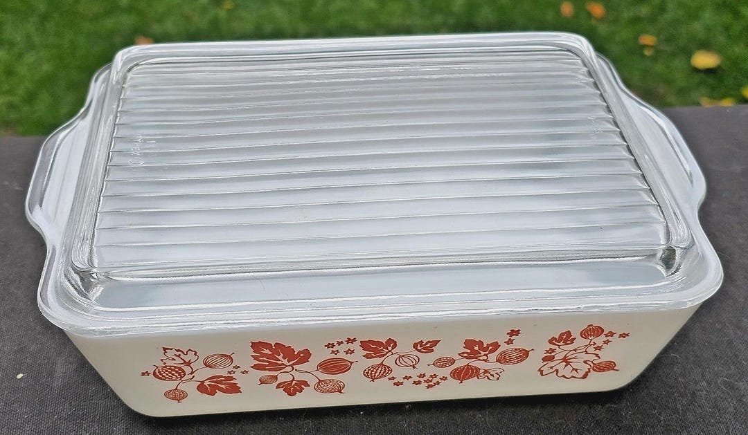 Vintage White - Pink Pyrex 503 1.5 QT Refrigerator Dish With Lid in ...