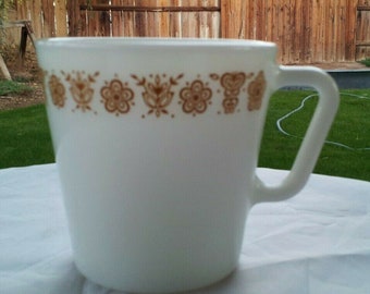 Vintage Pyrex Corelle Butterfly Gold 1410 Milk Glass Coffee Mug