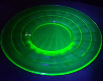 Uranium Vaseline Green Block Optic 6&quot; Sherbet Plate / Saucer