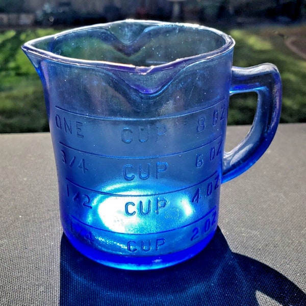 Vintage Cobalt Blue Glass 1 Cup 8oz Measuring Cup 3 Spouts