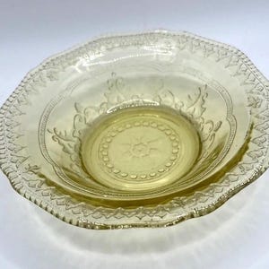 Amber Patrician Spoke Berry Bowl 5&quot;