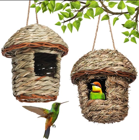 Hummingbird House for Outdoor Hanging Hand Woven Natural Grass