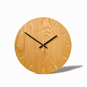 Halverwege de eeuw moderne wandklok, houten, minimalistisch