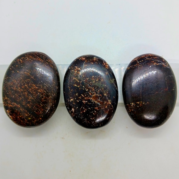 Garnet palm stone natural garnet gemstone polished garnet palmstone garnet birthstone gift red garnet crystal palm garnet stone gift