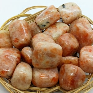 Sunstone crystal tumble stone flashy Sunstone tumbled Sunstone 1/2 lb or single high quality stone sun stone crystal with orange flash