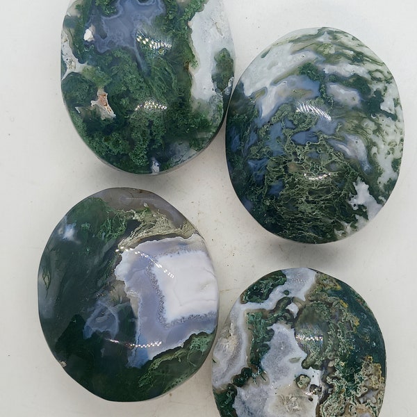 Moss Agate palm stone high quality green moss agate crystal polished blue moss agate palm stone healing crystal gift polished pocket stone