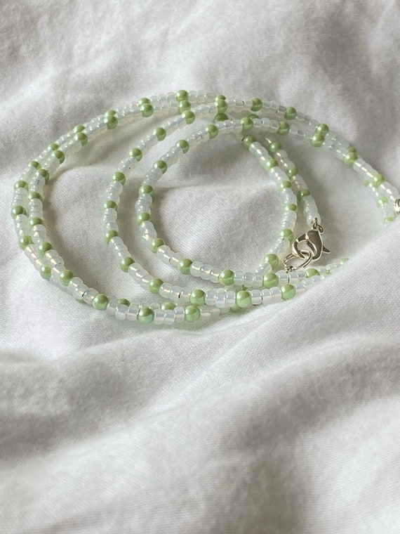Light green beads necklace deals