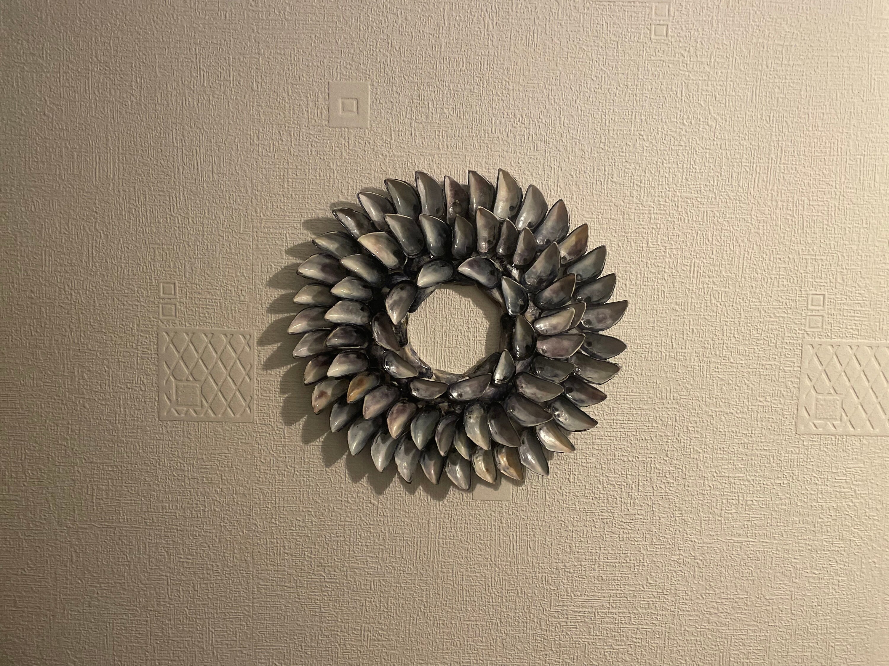 Muscle Shell Wreath Small Indoor Shell Wreath, Mussel Shell Wreath, Shell Wall Art ...