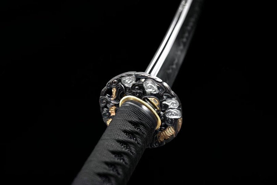 Handcrafted Katana Japanese Samurai Sword With T10 Clay
